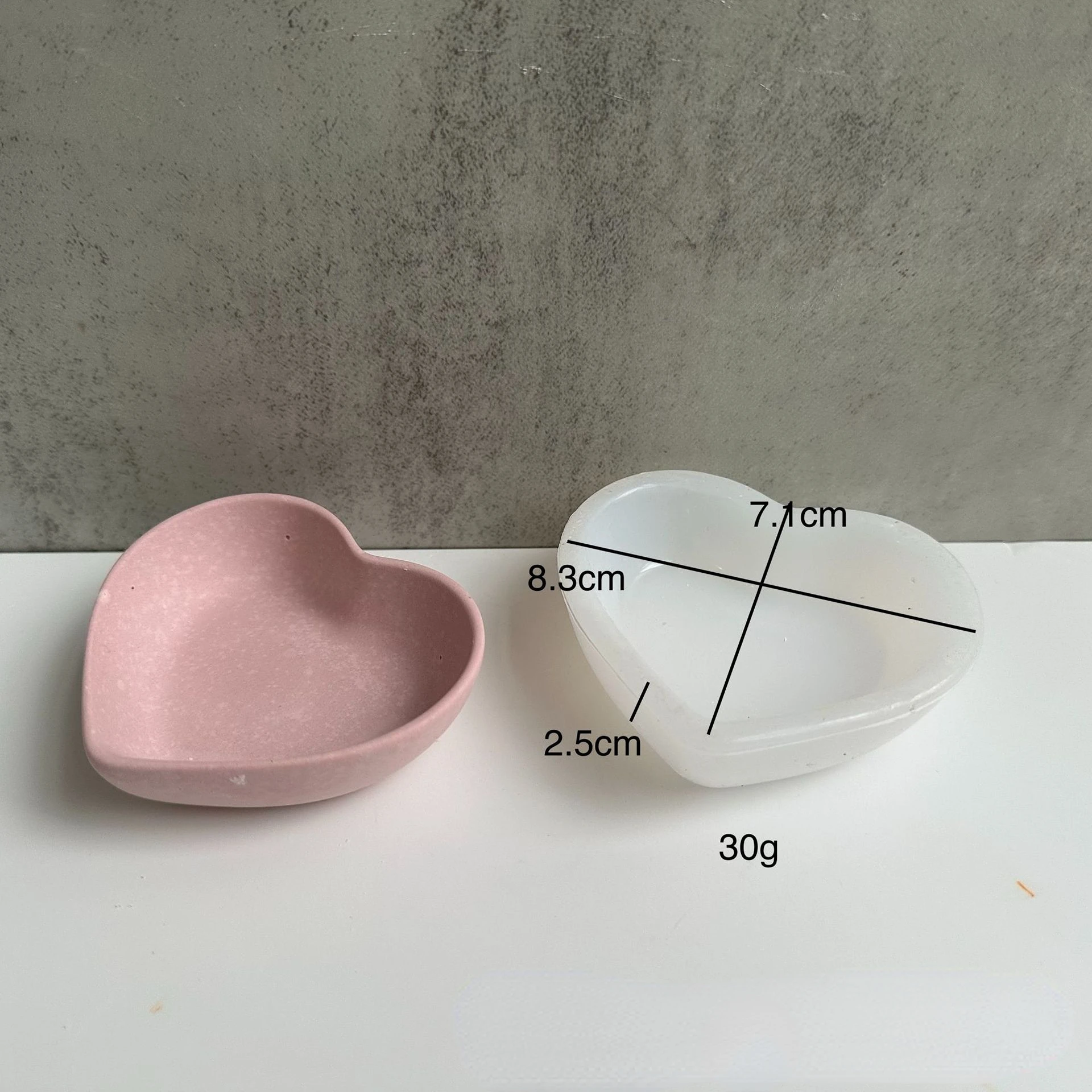 Betonowe kwadratowe serce kszt – Resin Art Heart recenzja i cena